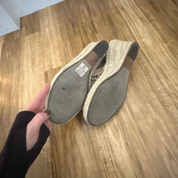 Delicious Leopard Espadrille elastic Ankle strap Size 9 - Picture 5 of 6